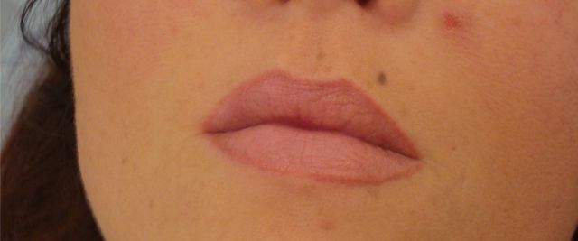 contour de lèvres naturel